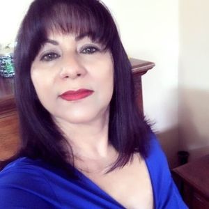 Meet your Posher, Edith